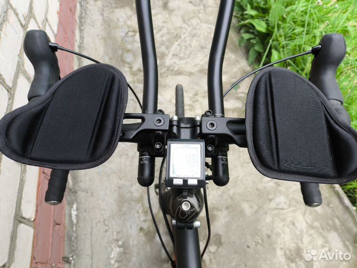 Шоссейный велосипед Titan