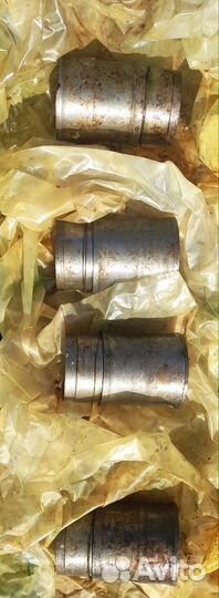 Поршневые цилиндры Газ