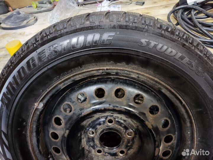 Bridgestone B249 225/60 R16