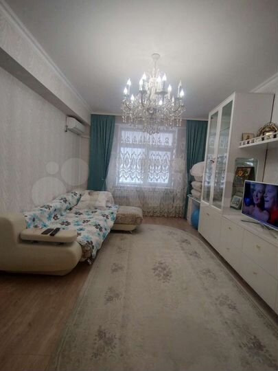 1-к. квартира, 62 м², 5/12 эт.
