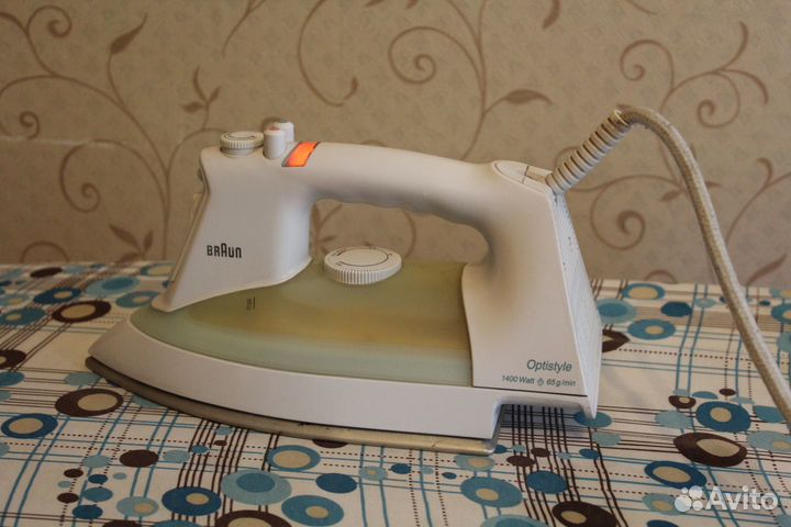 Утюг braun