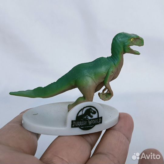 Динозавра фигурка jurassic world sweet box