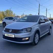 Volkswagen Polo 1.6 MT, 2015, 118 000 км, с пробегом, цена 1 030 000 руб.