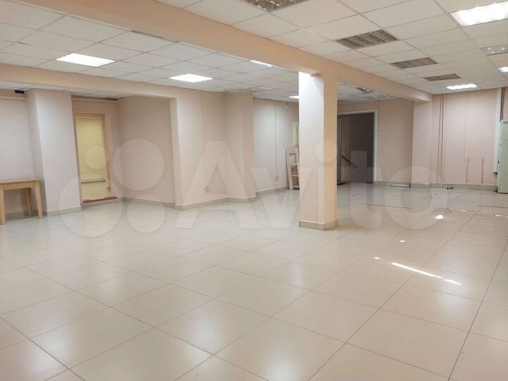 Торговая площадь, 164 м²
