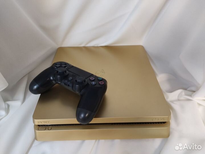 PlayStation 4 Slim 1000Гб + 300 игр