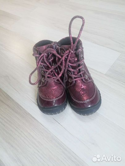 Ботинки детские 23 размер