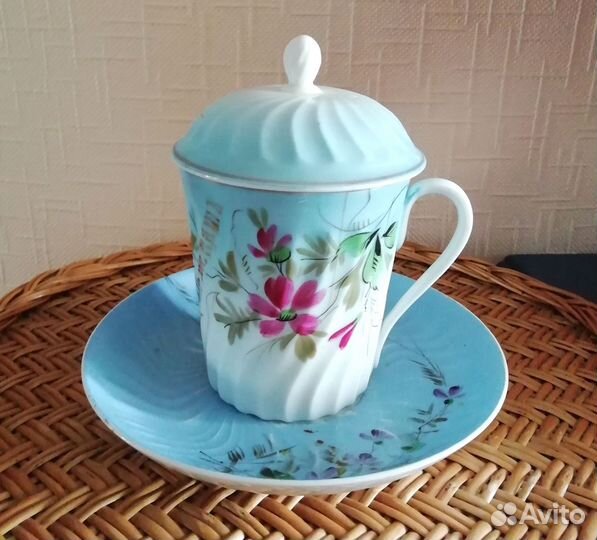 Бокал с крышкой и блюдцем. Фарфор. 20 - е годы