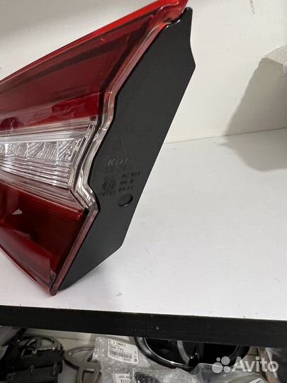 Фонарь правый Camry v70 v75 Оригинал