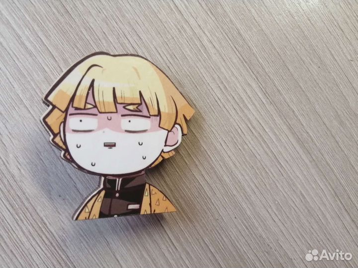Аниме значки и брелки