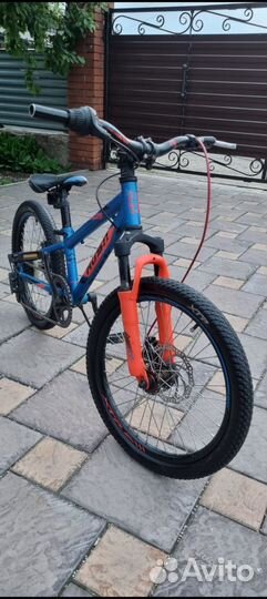 Продаëтся горный велосипед