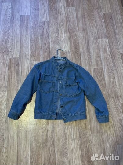 Джинсовая куртка