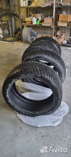 Pirelli Scorpion Ice Zero 2 285/40 R22 110H