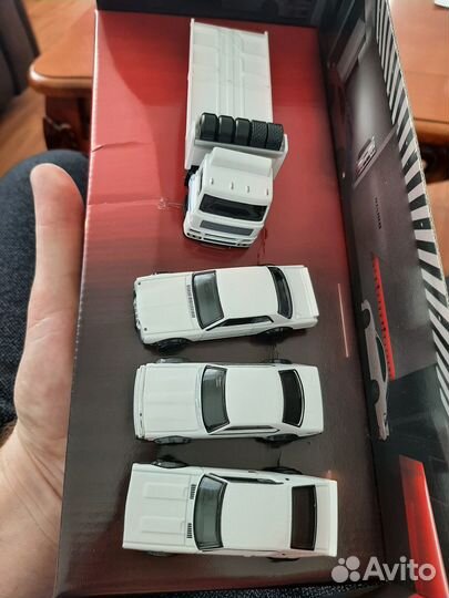 Hot wheels premium nissan skyline