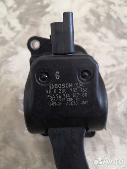 Педаль газа Peugeot