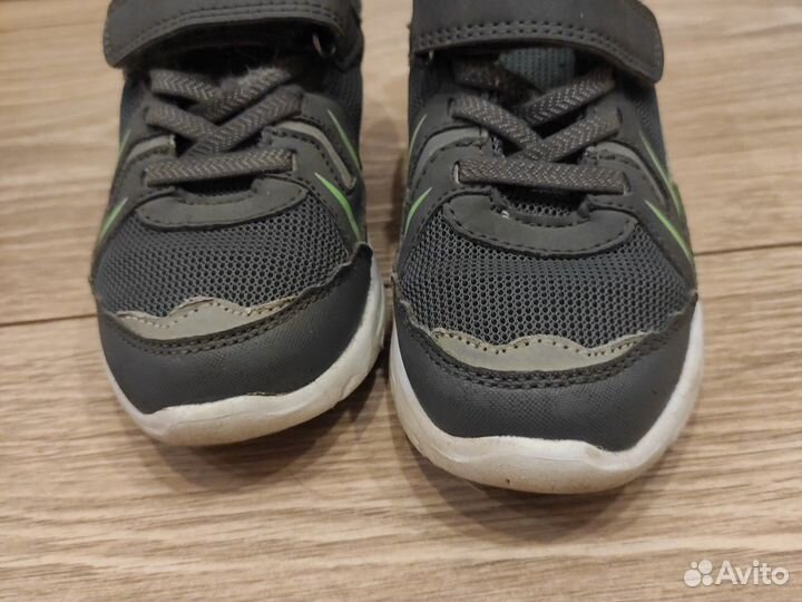 Кроссовки на мальчика 25 размер