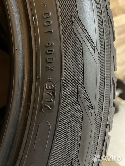 Nokian Tyres Hakkapeliitta R2 225/50 R17 98R