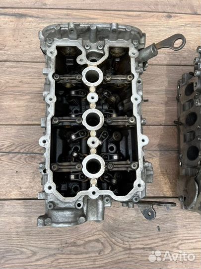 Головка блока цилиндров Audi A8 седан 3.2 2007