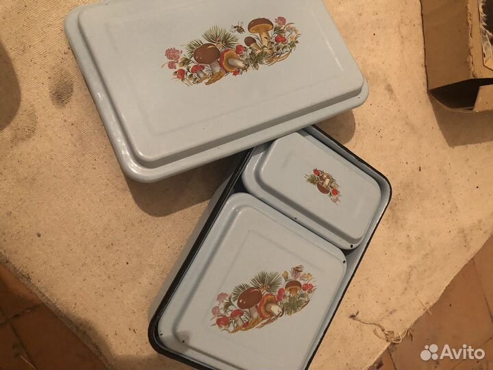 Лоток эмалированный