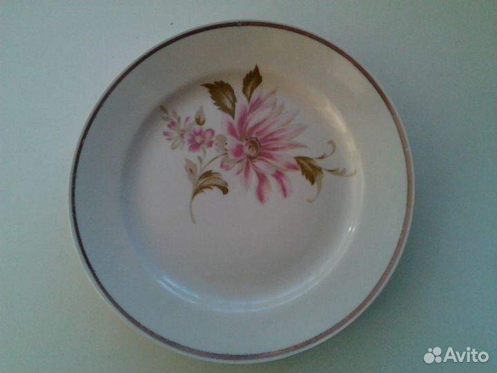 Тарелки столового сервиза фарфор Дулёво новые