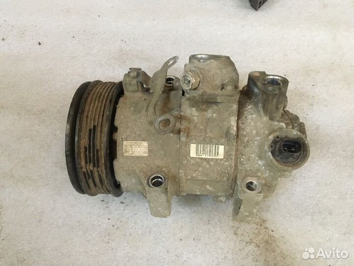 Компрессор кондиционера (Toyota Corolla)