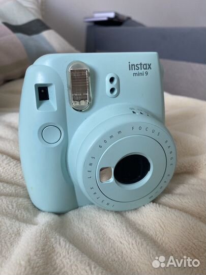 Плёночный фотоаппарат instax mini 9