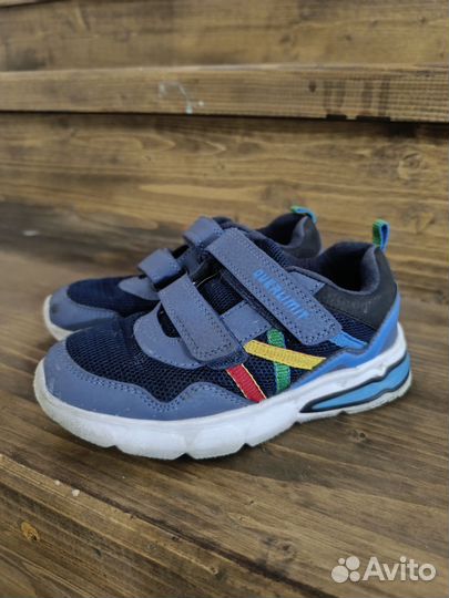 Кроссовки для мальчика