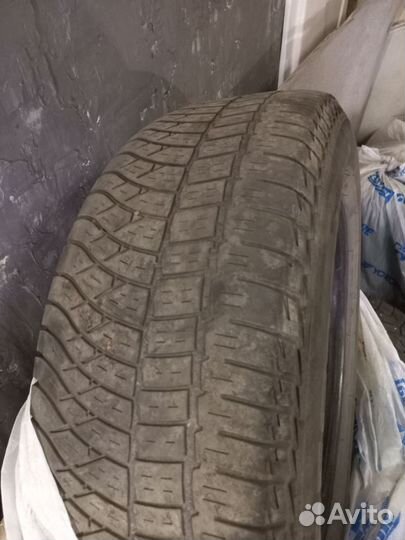 Bfgoodrich Urban Terrain T/A 215/65 R16 98H