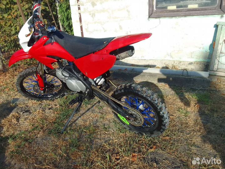 Пидбайк kayo 140 yx