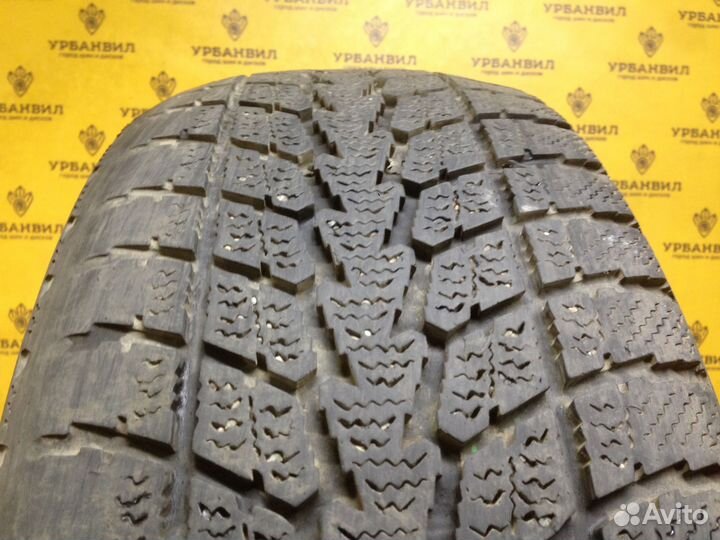 Toyo Winter Tranpath S1 215/60 R17 96Q