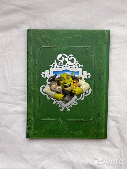 «Шрек», 29 амулетов и 2 кодовых ключа с кейсом