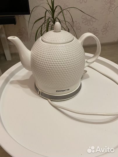 Чайник электрический polaris