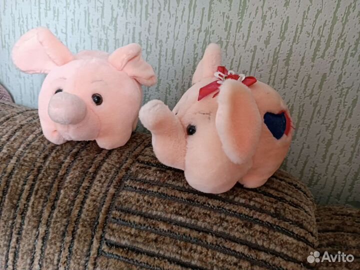 Слоники влюбленные