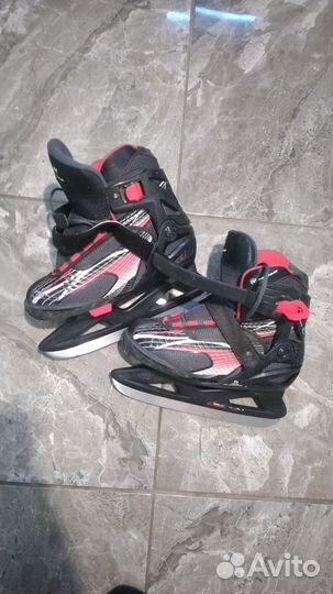 Продаю коньки на мальчика 36 размер