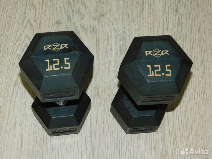 Гантели гексагональные 12.5 кг. RZD 2 шт