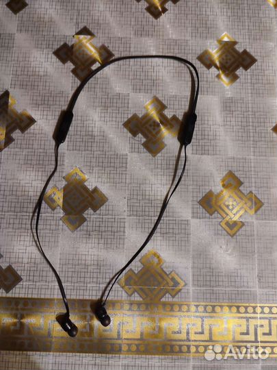 Беспроводные наушники jbl (нерабочие)