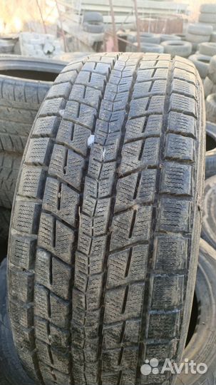 Dunlop Winter Maxx SJ8 235/50 R18