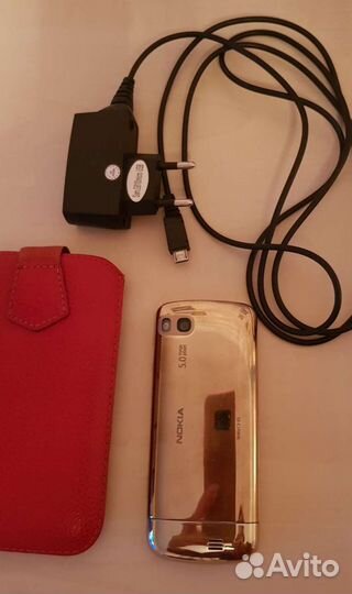 Nokia C3-01 Gold Edition