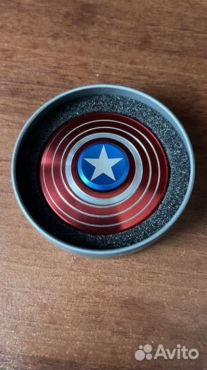 Спиннер капитан Америка
