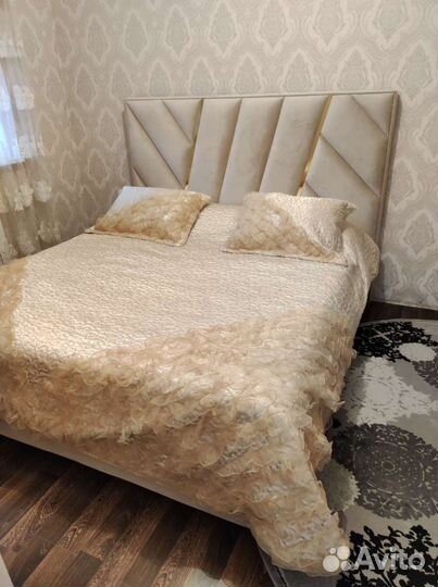 Покрывало на 2 х спальную кровать. Евро