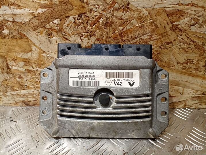 Блок управления двигателем Renault Duster I K4M