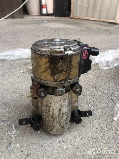 Гидравлический насос пневмоподвески