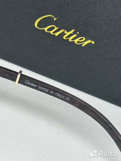 Солнцезащитные очки cartier