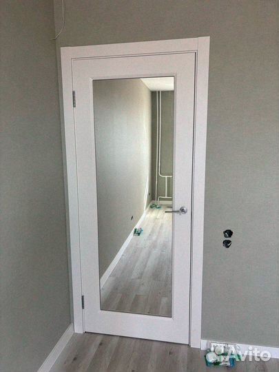 Двери межкомнатные белые