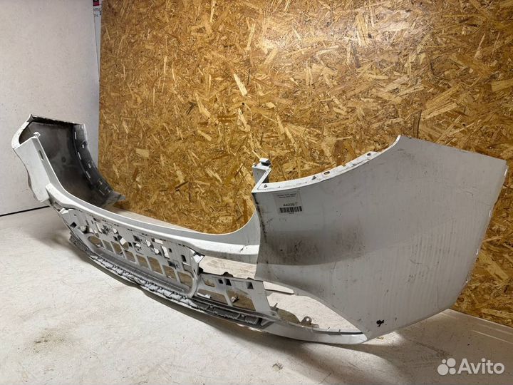 Genesis GV70 задний бампер 2020-2024