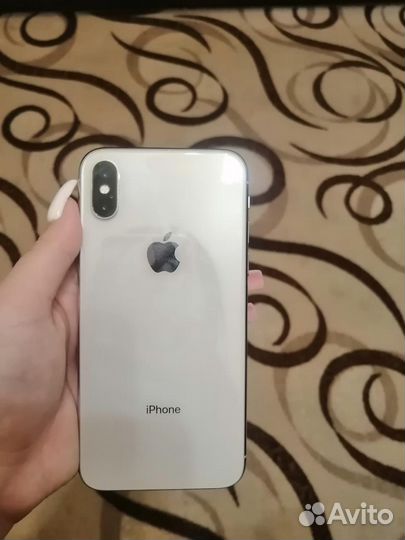 iPhone X, 256 ГБ