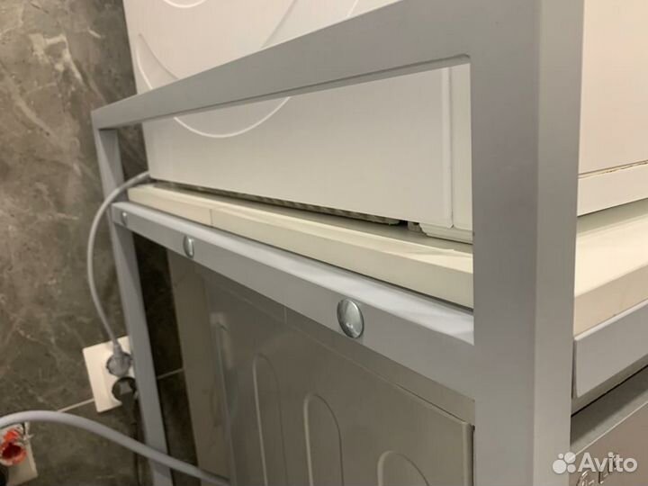 Подставка для стиральной или сушильной машины