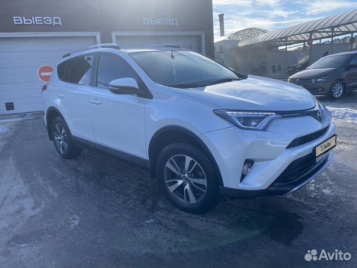 Toyota RAV4 2.5 AT, 2019, 50 000 км