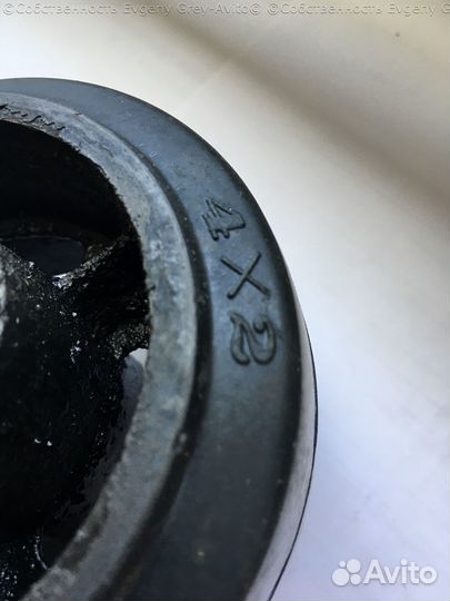 Колесо для мусорного бака - новое