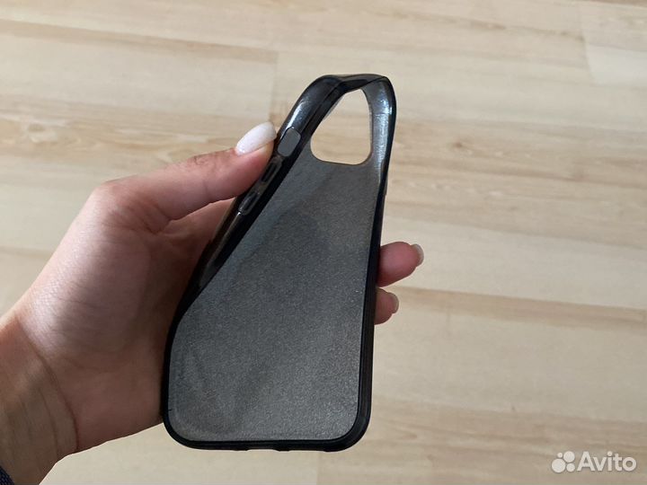 Чехол на iPhone 11