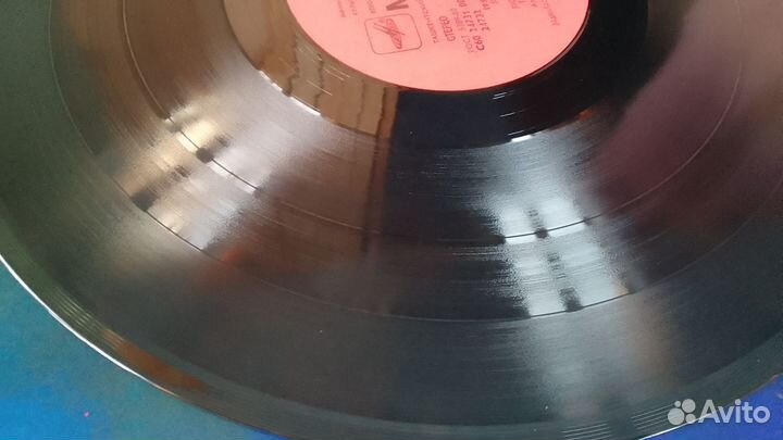 Dire Straits Love Over Gold Мелодия
